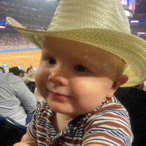 Meet your Posher, Nikki